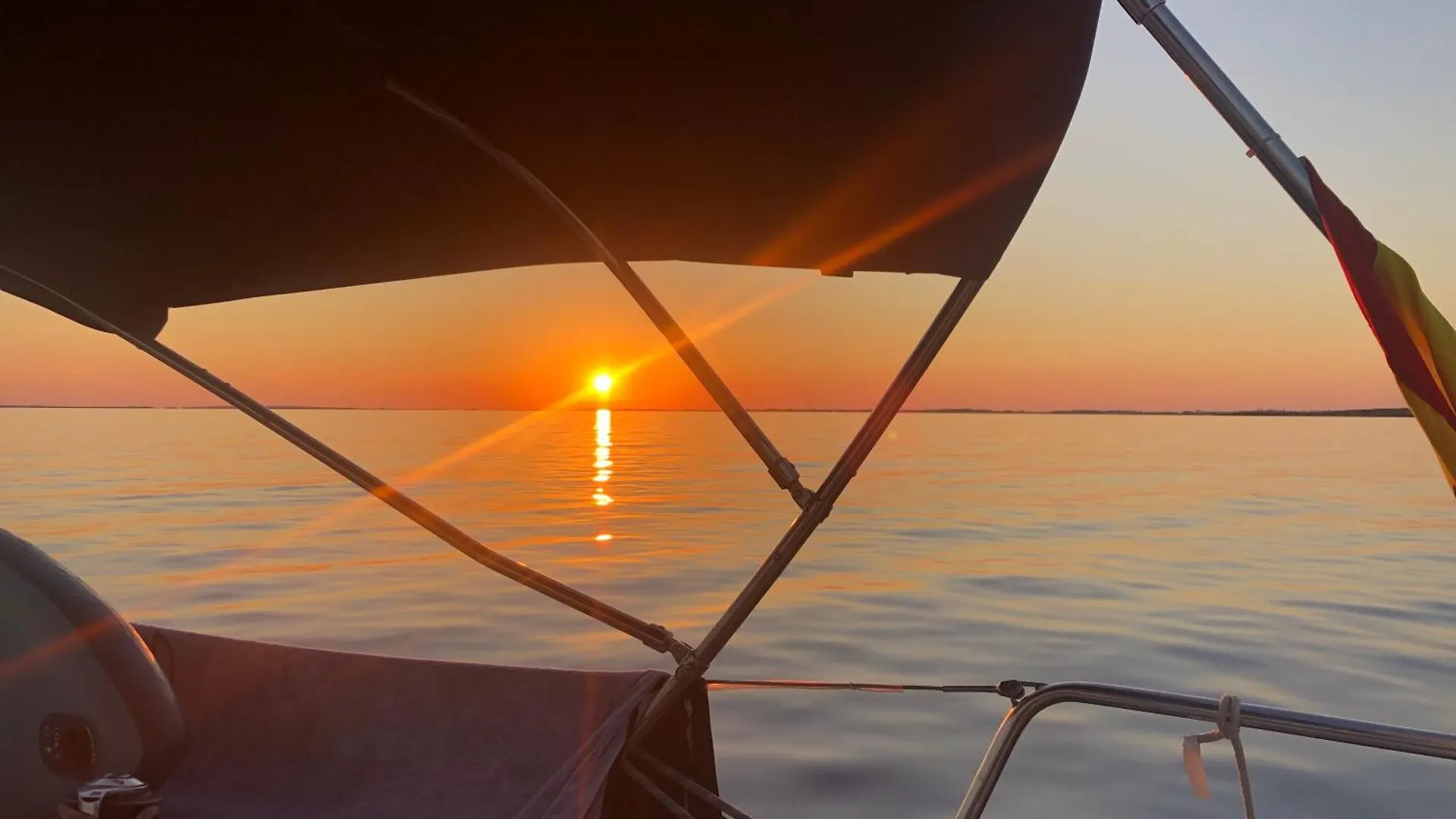 Botel Velero En Menorca Hotel Es Grau
